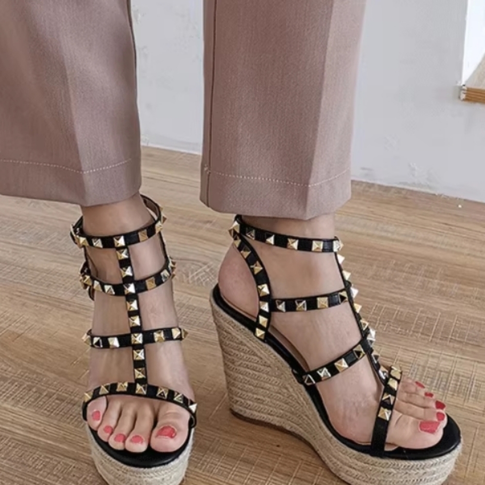 women shoes Heels